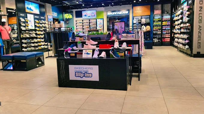 Skechers - Alwarpet